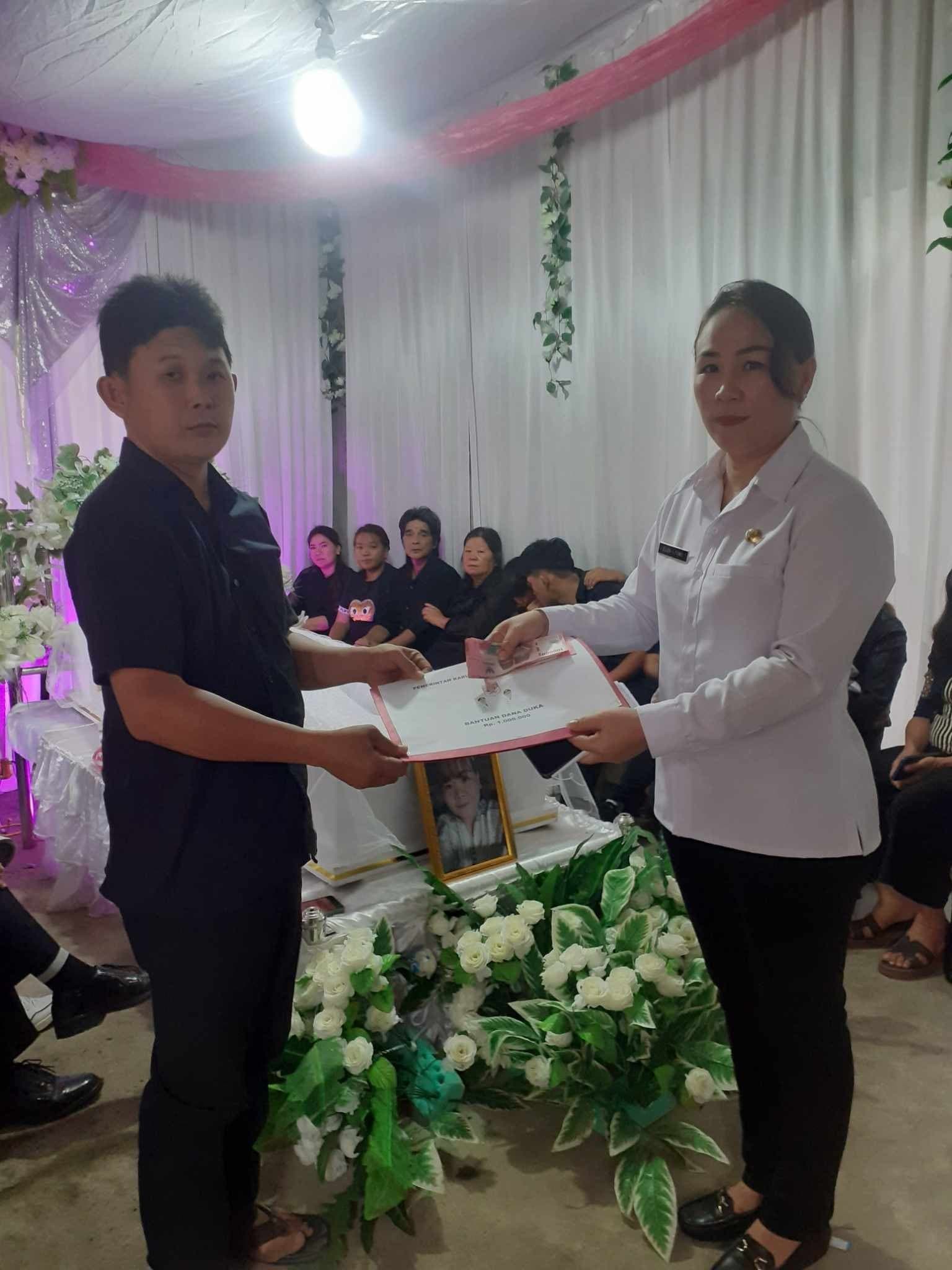 Penyerahan Dana Dukacita